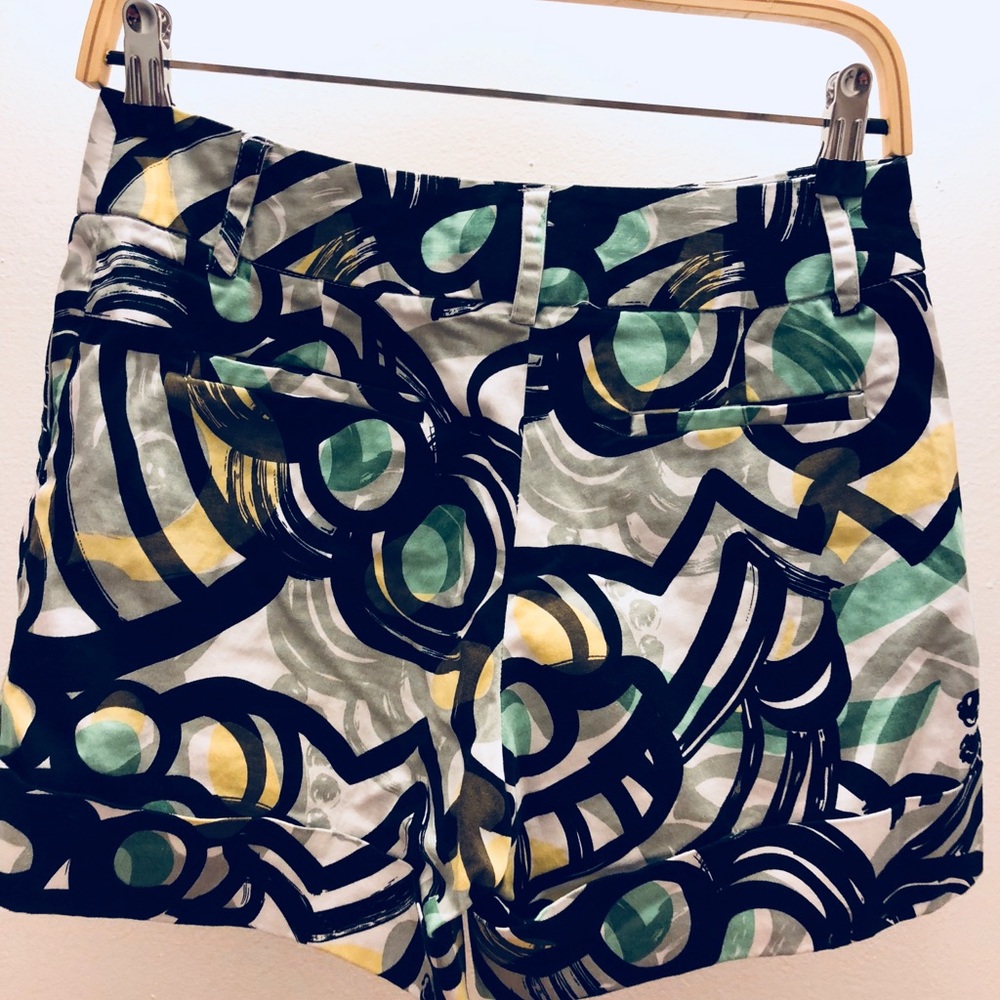 Print shorts